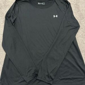 Under Armour long sleeve shirt